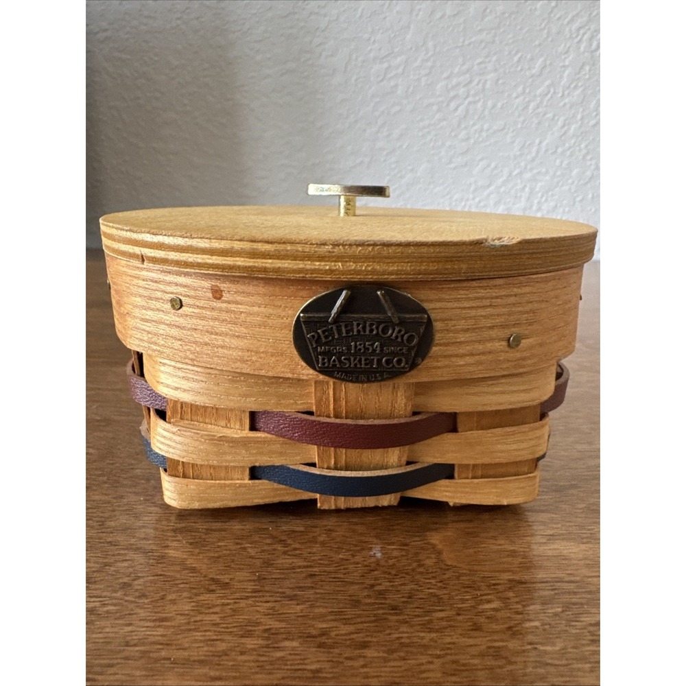Vintage Peterboro Basket Co. Baket Music Box Made In USA